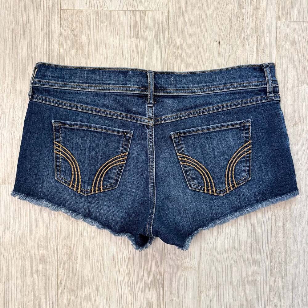 Hollister Short-Short Low Rise - Picture 4 of 4